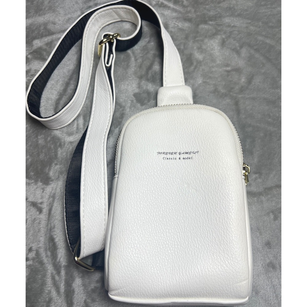 Forever Yameili White Pebbled Faux Leather Sling‎ Crossbody Bag Gold Hardware